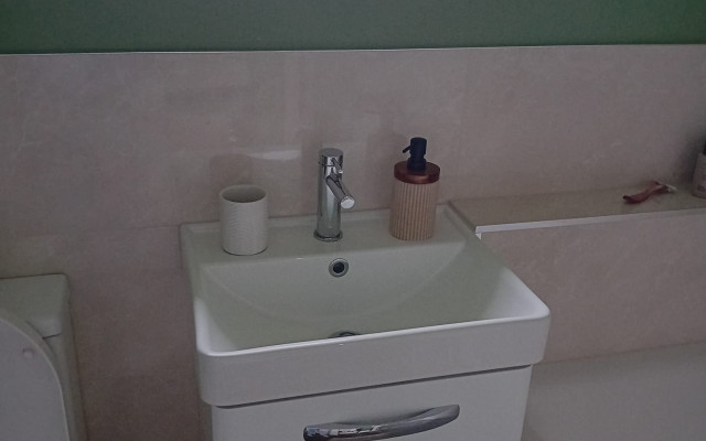 Bathroom E.3